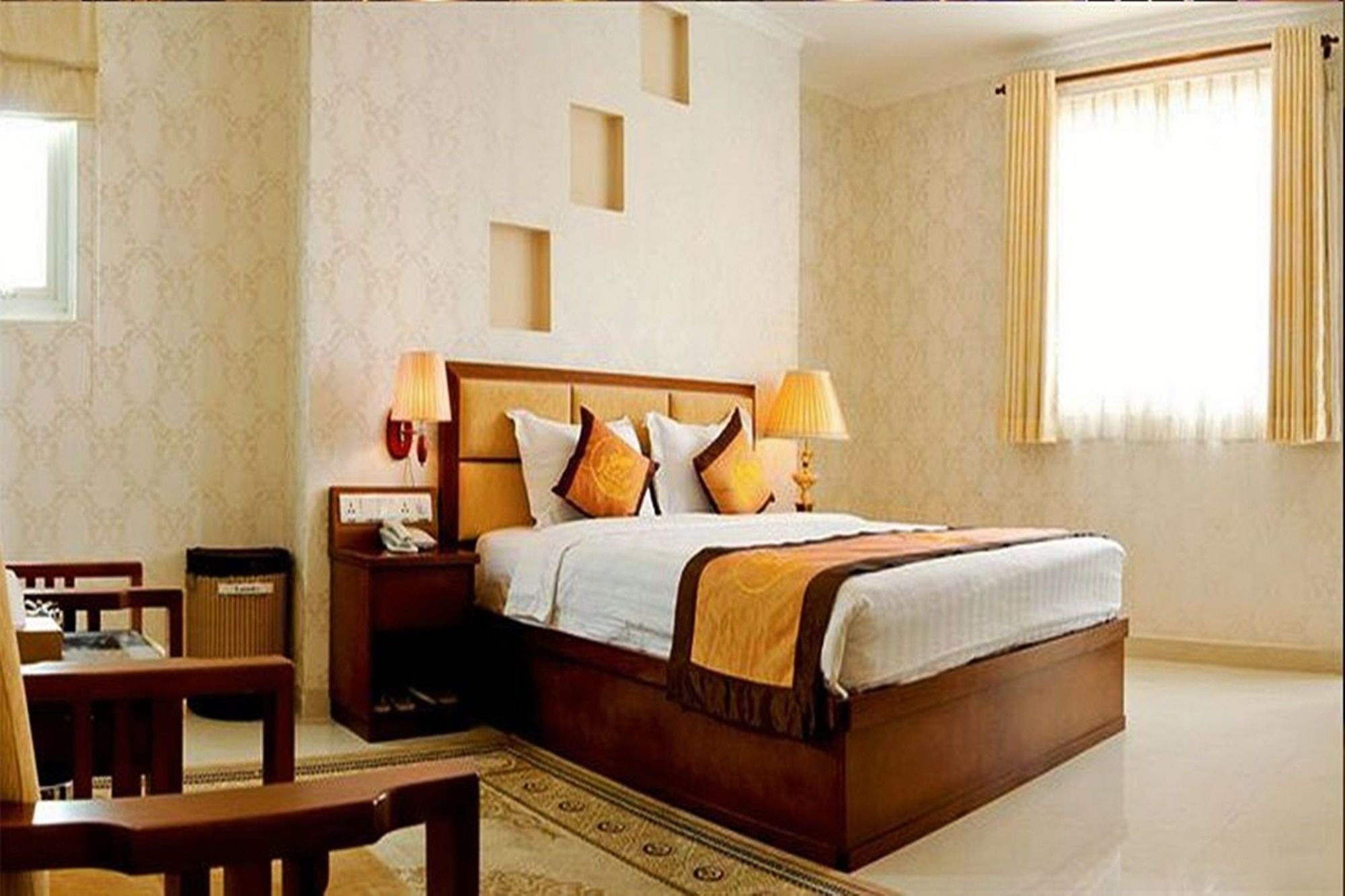 Adora Hotel Хошимін Екстер'єр фото