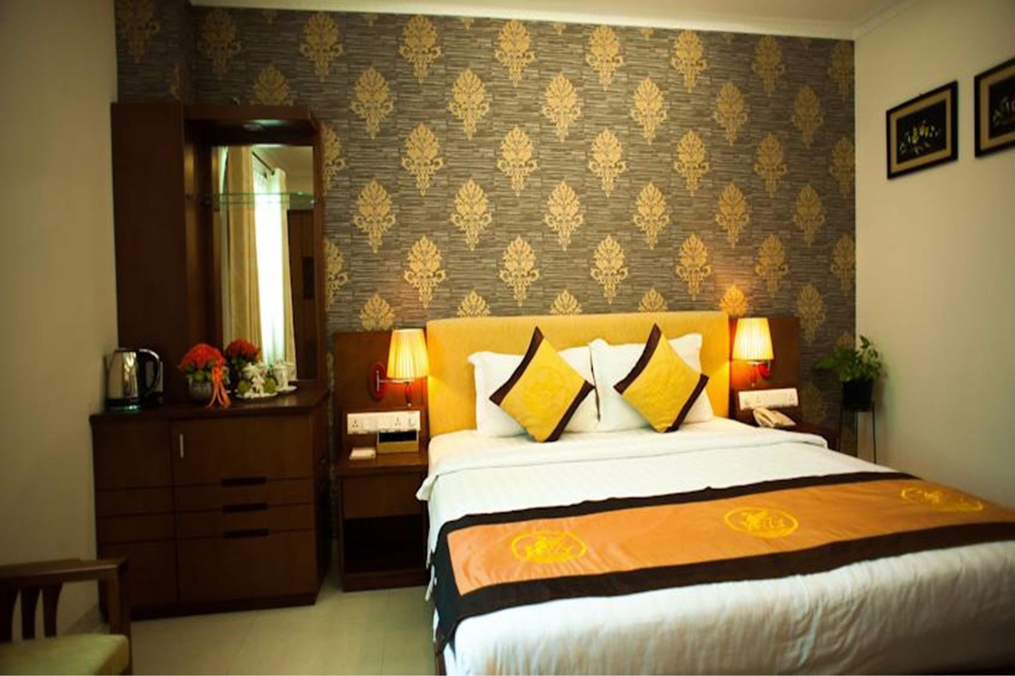 Adora Hotel Хошимін Екстер'єр фото